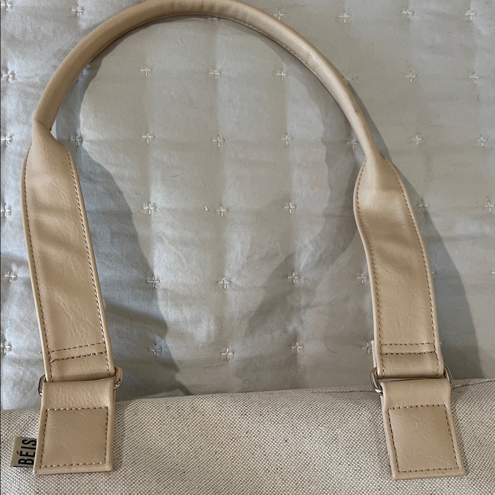BEIS Mini Weekender Cream and Tan Canvas Bag - Picture 9 of 15